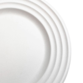 Talerz Trzciny Cukrowej Premium Wave Białe Ø18cm (600 Sztuk)