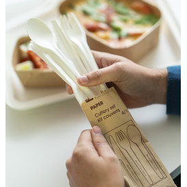 Zestaw sztućców papierowych Kraft Widelec + Nóż + Łyżka + Serwetka (50 Stuks)